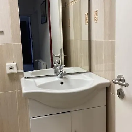 3 In 1 Location Apartman *